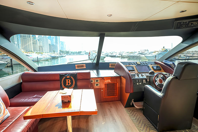 BIG DADDY-Luxury-Yacht-Rental-Dubai-3