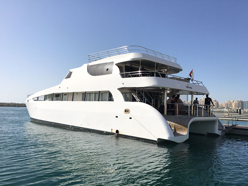 DREAM – Yacht Rental Dubai