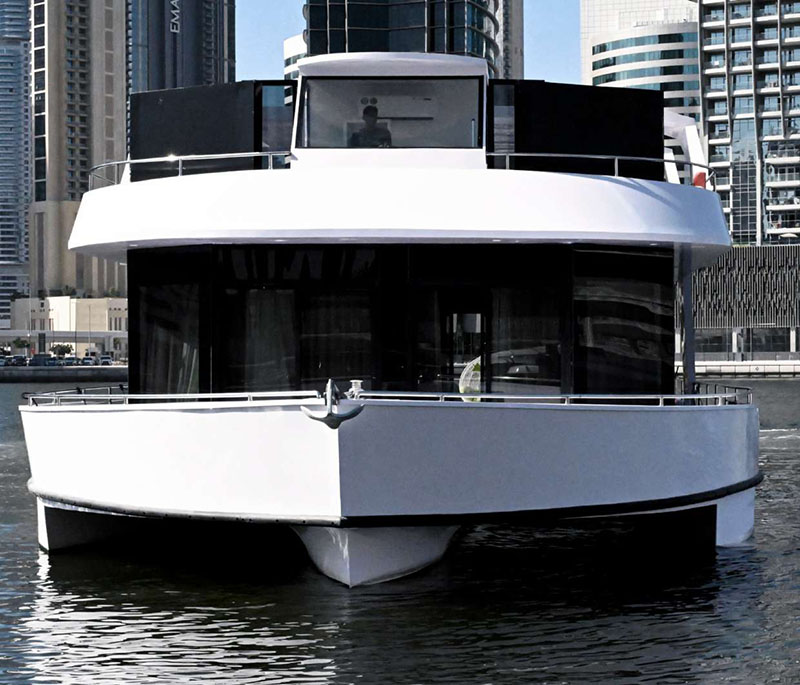 HOUSE BOAT-Yacht Rental Dubai-19