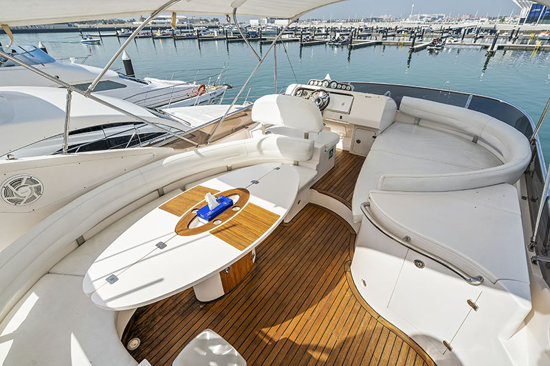 INTEGRITY-Yacht-Rental-Dubai-5