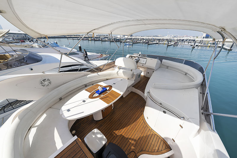 INTEGRITY-Yacht-Rental-Dubai-7