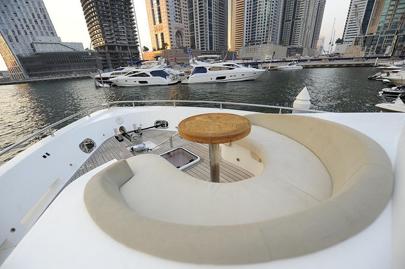 MAJESTY-Luxury-Yacht-Rental-Dubai-16