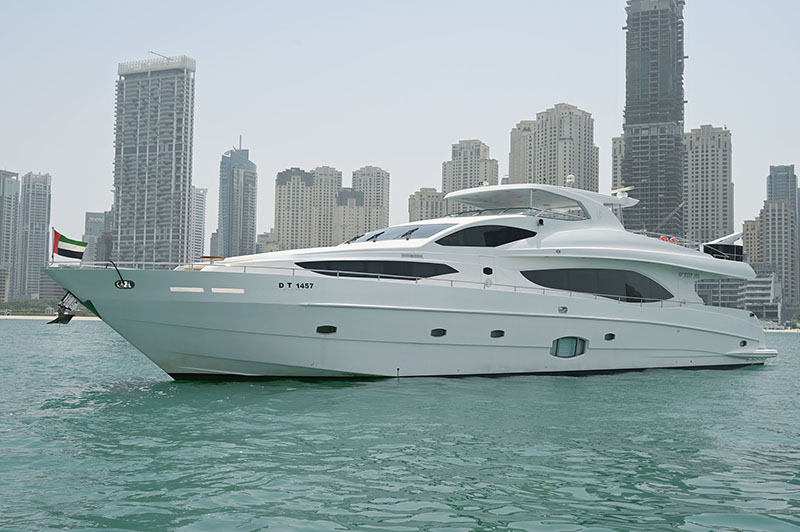 MAJESTY-Luxury-Yacht-Rental-Dubai-21