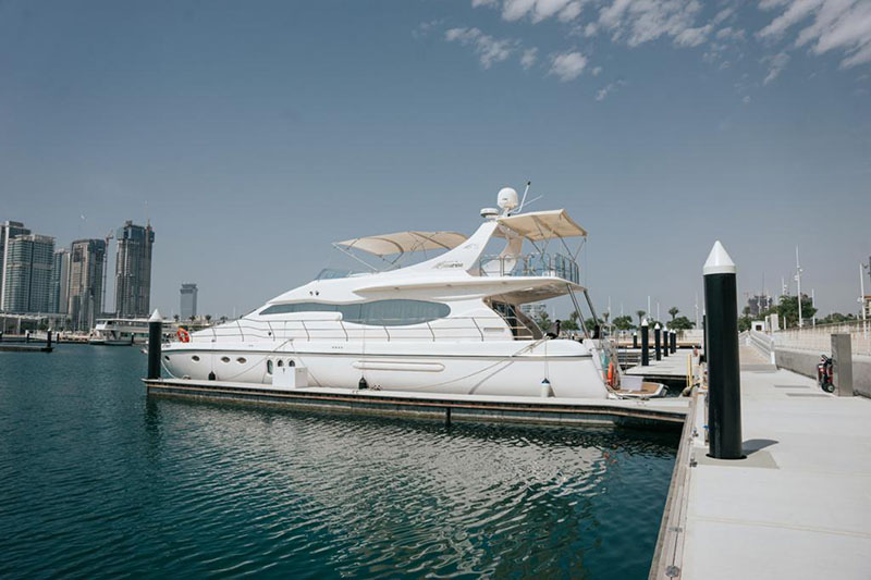 MAYAS-Yacht-Rental-Dubai-11