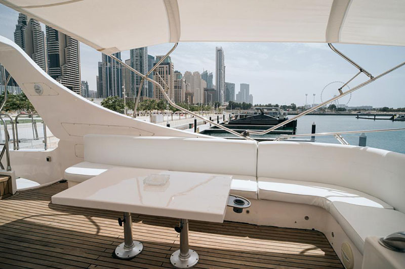 MAYAS-Yacht-Rental-Dubai-18