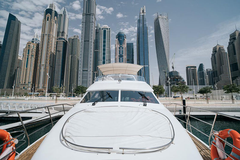 MAYAS-Yacht-Rental-Dubai-3