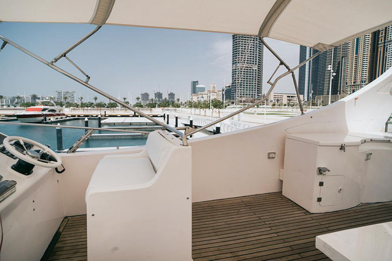 MAYAS-Yacht-Rental-Dubai-5