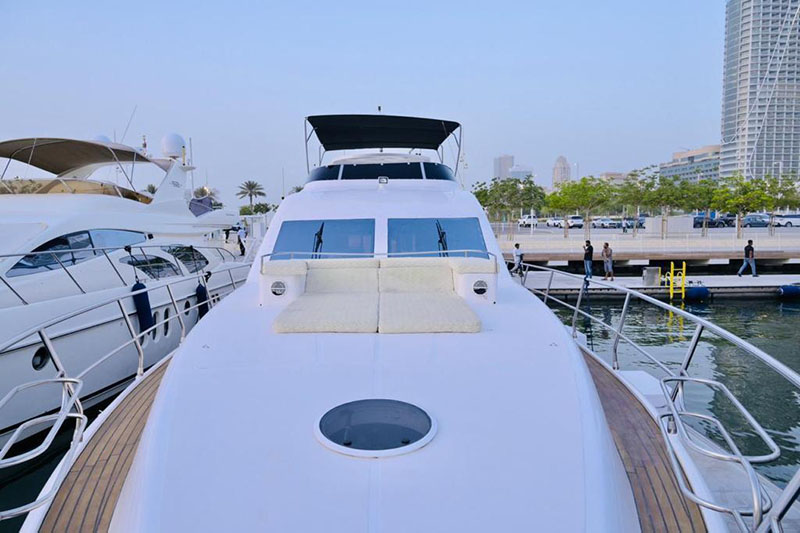 SUPERFLY-Yacht-Rental-Dubai-7